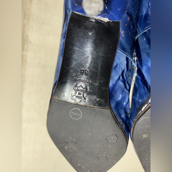 Ingledew’s Vintage Patent Leather Blue Pointed Toe Kitten Heel Spanish Heels - Picture 12 of 13